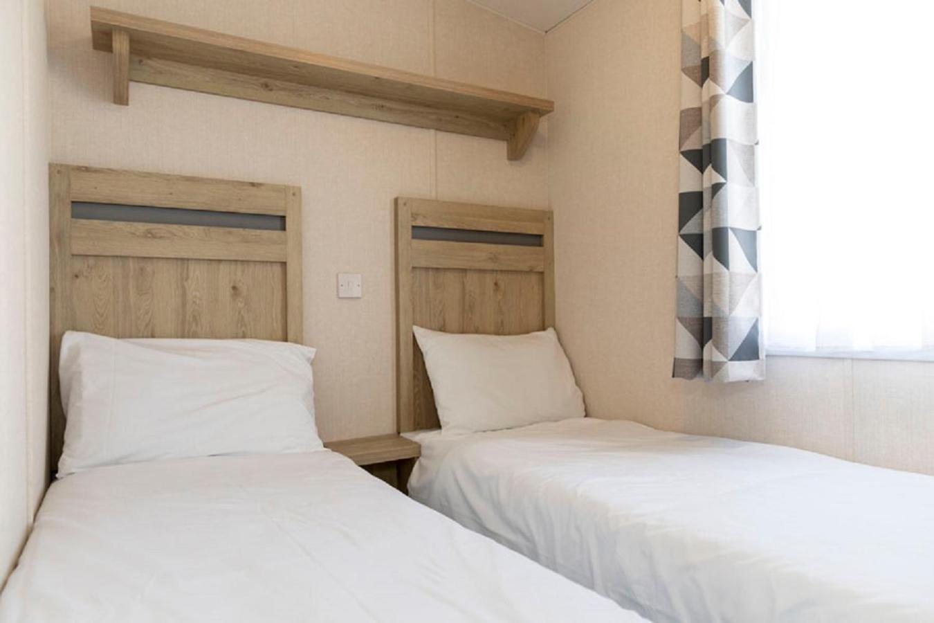 Pentire Coastal Holiday Park Bude Room photo